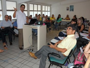 Leia mais sobre o artigo Município realiza atualização sobre os aspectos clínicos da Dengue, Zika e da Febre Chikungunya