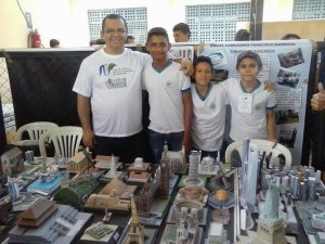 Read more about the article Escola Comissário Francisco Barbosa realiza projeto “Fazendo Arte no Recreio”