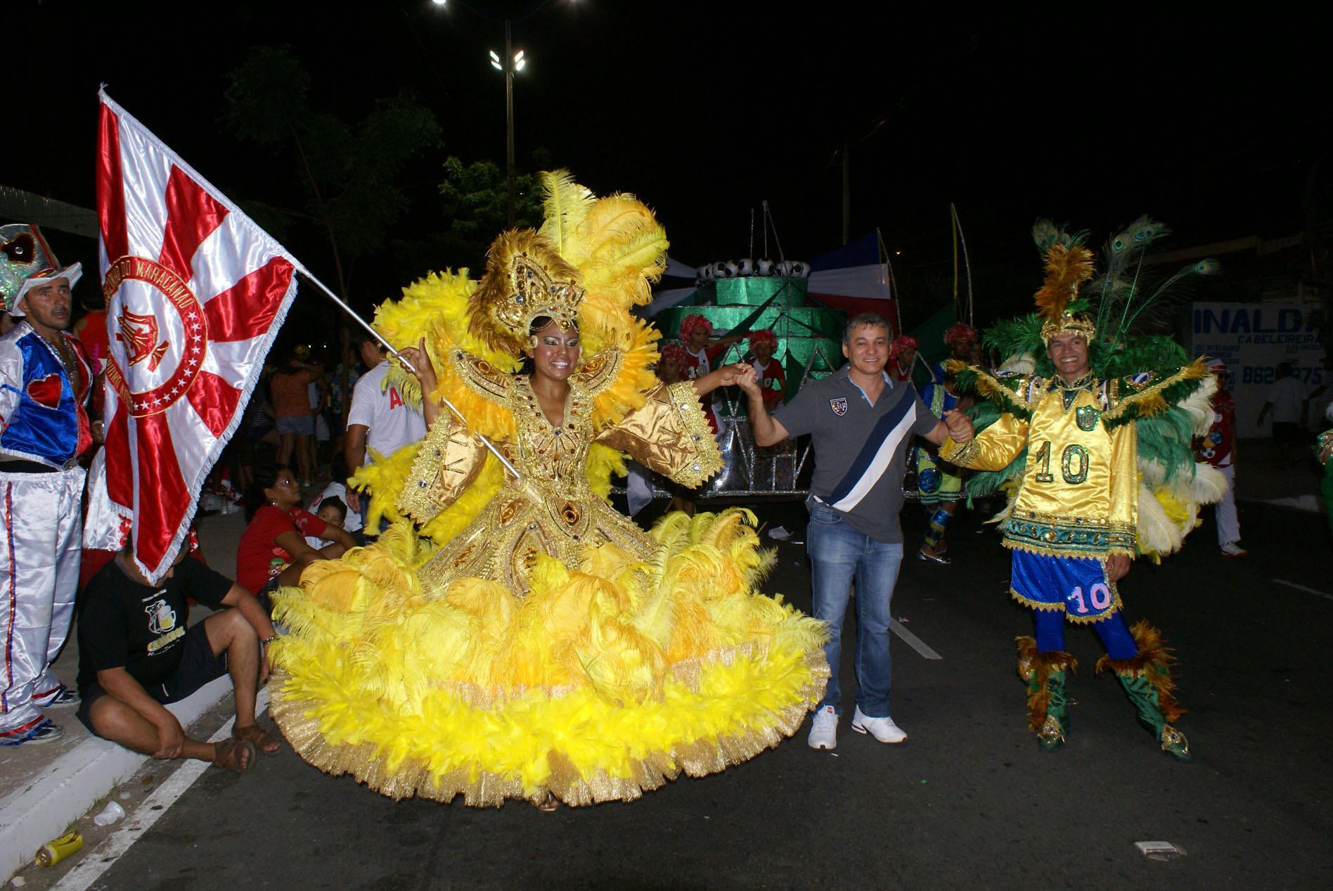 No momento você está vendo Escola de Samba Unidos do Acaracuzinho ganha 13º título de Campeã do Carnaval de Fortaleza