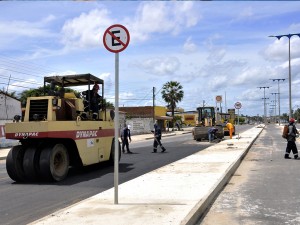 Leia mais sobre o artigo Prefeitura de Maracanaú inicia a Operação de Recuperação do Asfalto em toda Cidade