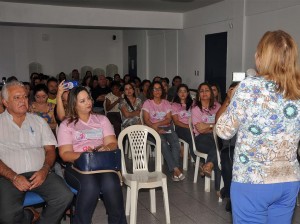 Leia mais sobre o artigo Gorete Pereira ministra palestra sobre a primeira infância durante a Semana do Bebê 2016