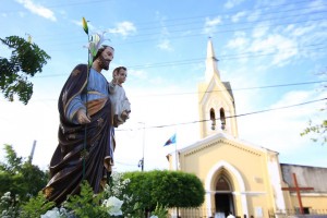 Leia mais sobre o artigo Maracanaú realiza Procissão e Missa em homenagem a São José