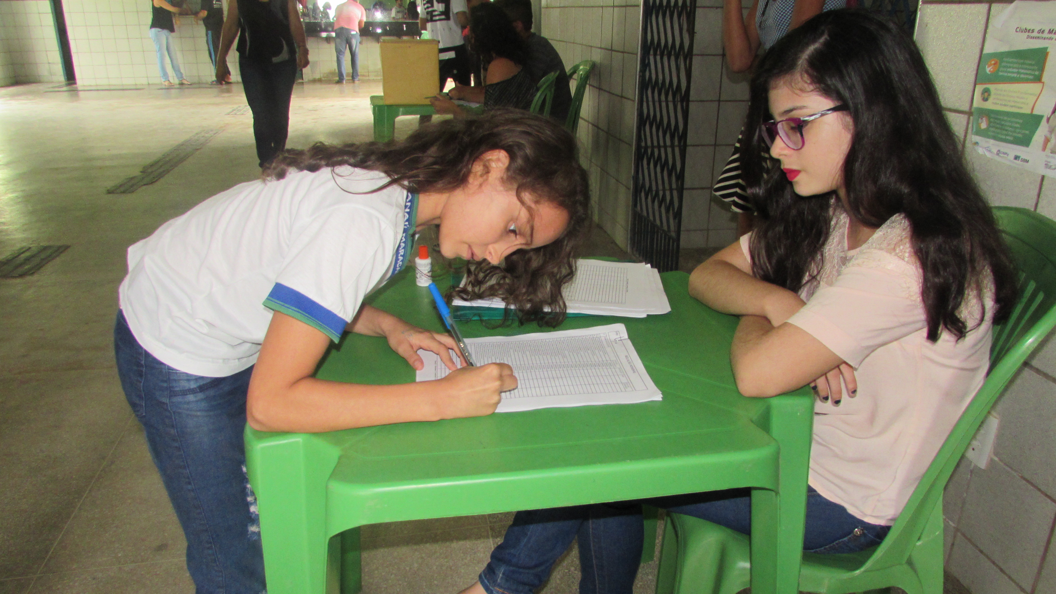 Você está visualizando atualmente Escolas municipais realizam eleições para Grêmios Estudantis