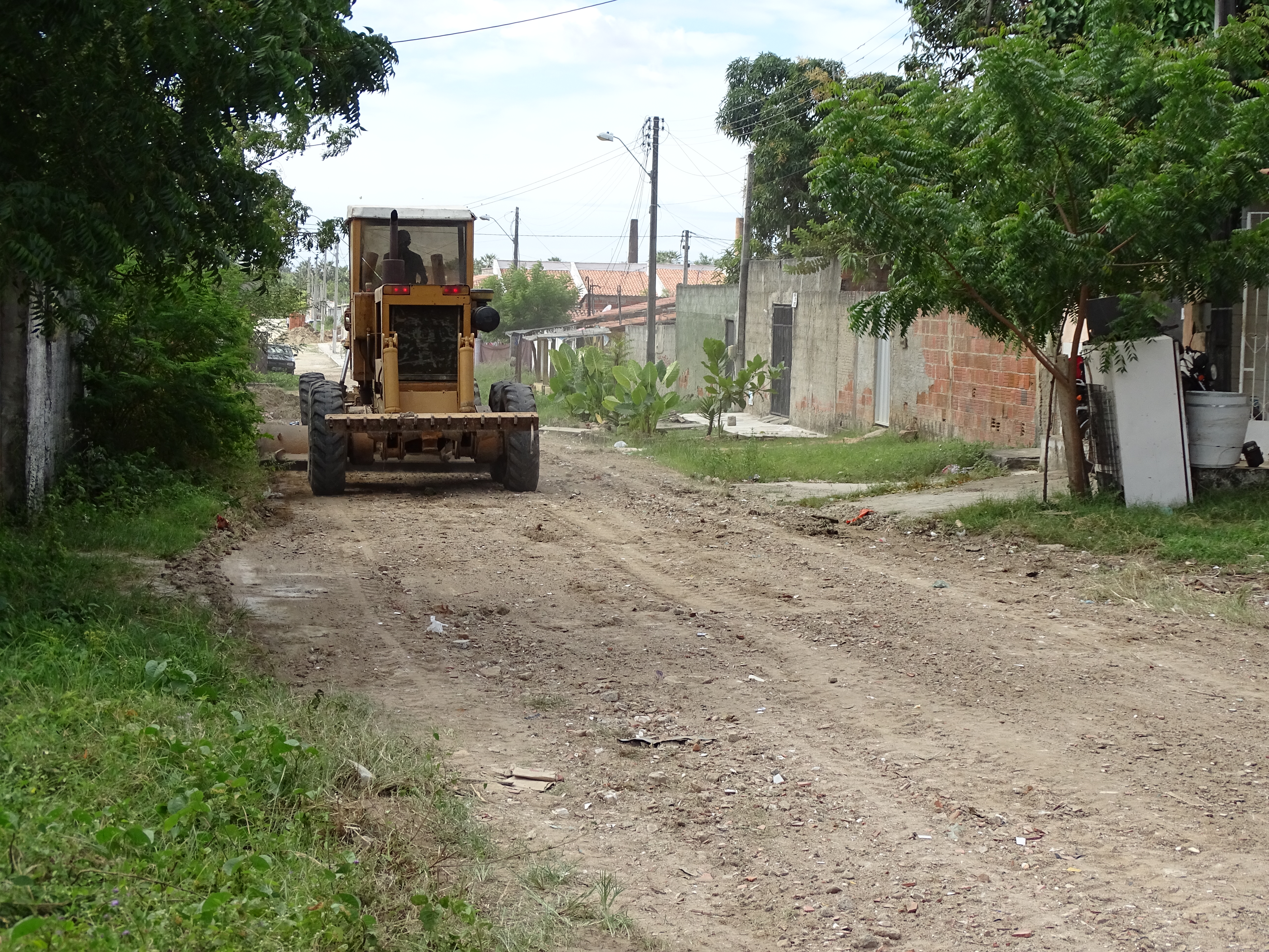 You are currently viewing Prefeitura realiza recuperação de vias no Parque Antônio Justa