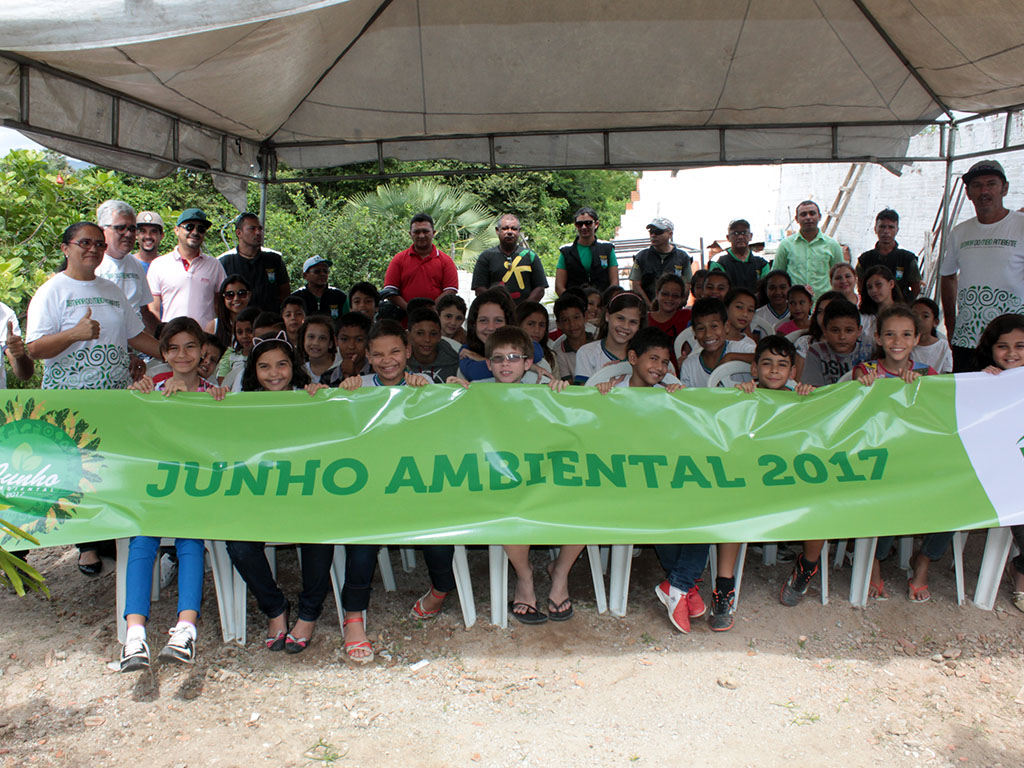 Você está visualizando atualmente Junho Ambiental começou hoje com palestra sobre Educação Ambiental