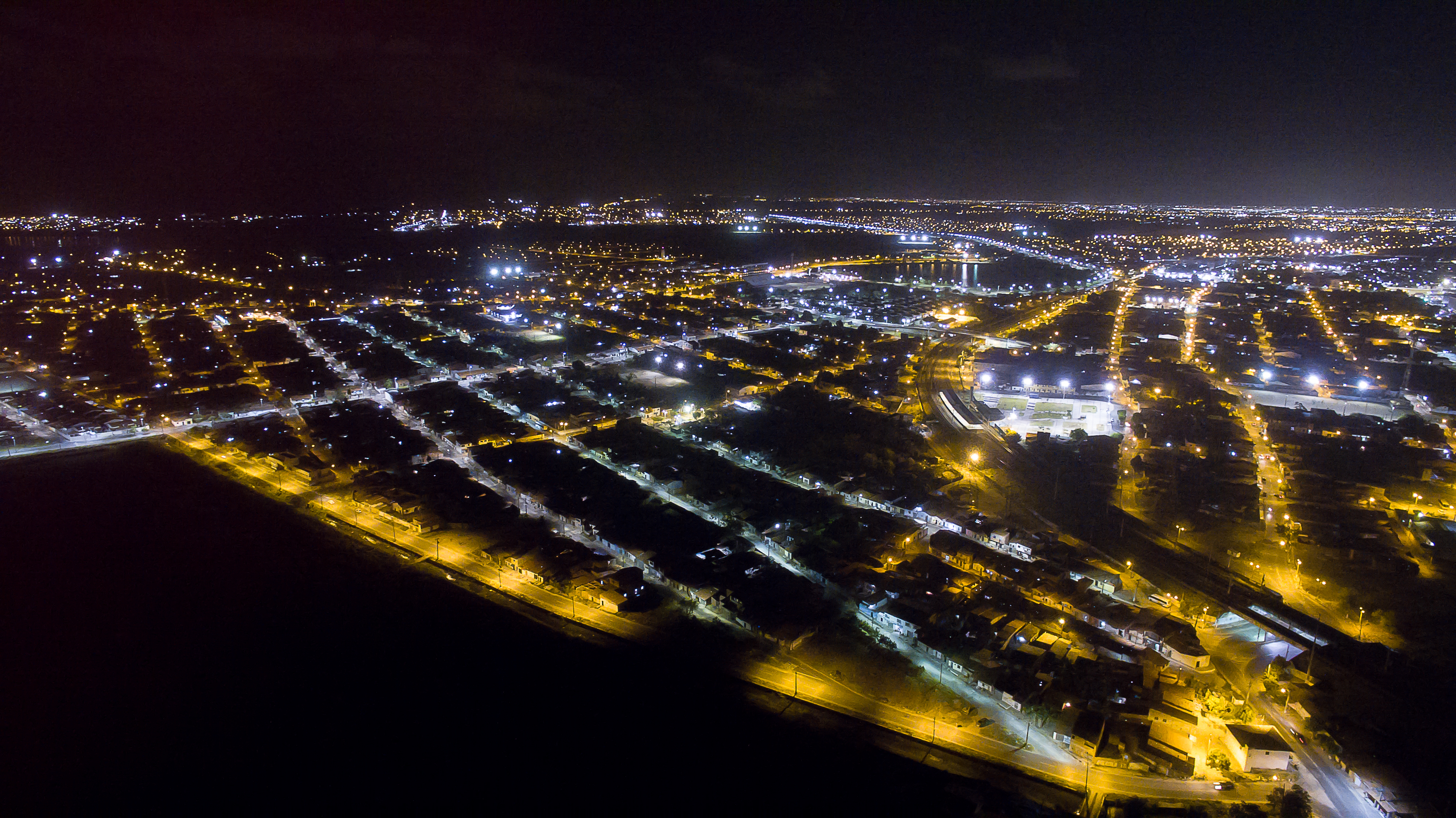 Você está visualizando atualmente Alto da Mangueira e Timbó recebem nova iluminação