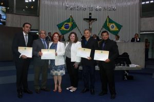 Leia mais sobre o artigo Prefeito Firmo Camurça recebe homenagem na Assembleia Legislativa do Estado do Ceará