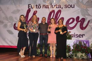 Leia mais sobre o artigo Prefeitura entrega Prêmio Empresa Parceira da Mulher 2018