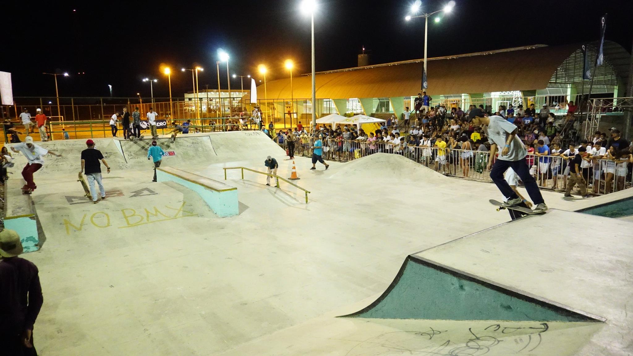 Você está visualizando atualmente Praça da Juventude recebe etapa Intermunicipal de Skate Amador