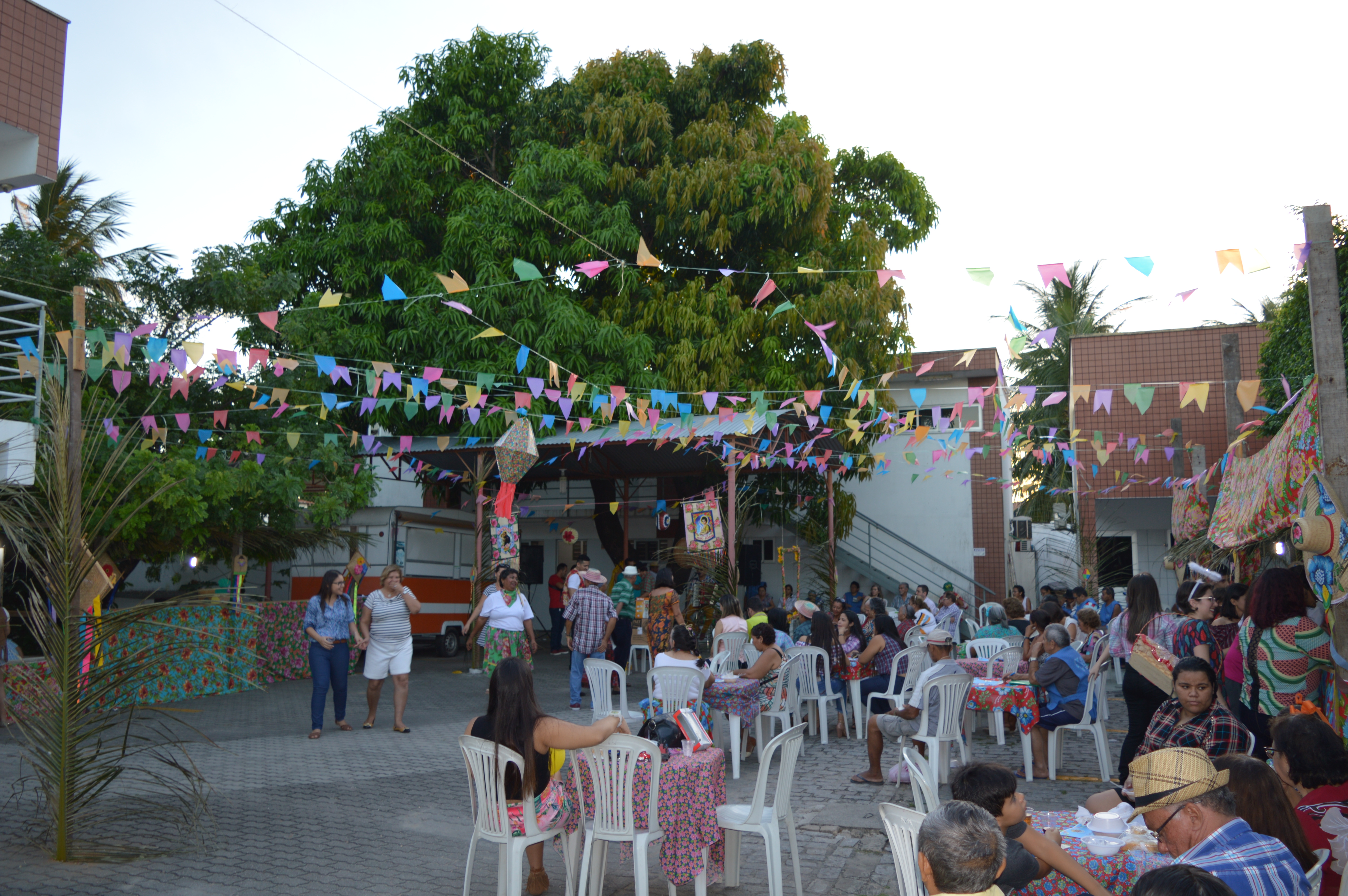 Você está visualizando atualmente Associação Nossa Casa promove tradicional Arraiá do Bem nesta quinta-feira (21/6)