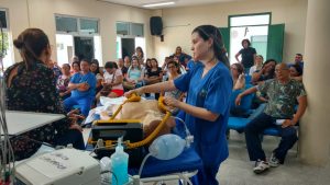 Read more about the article Hospital Municipal realiza capacitação para profissionais de enfermagem