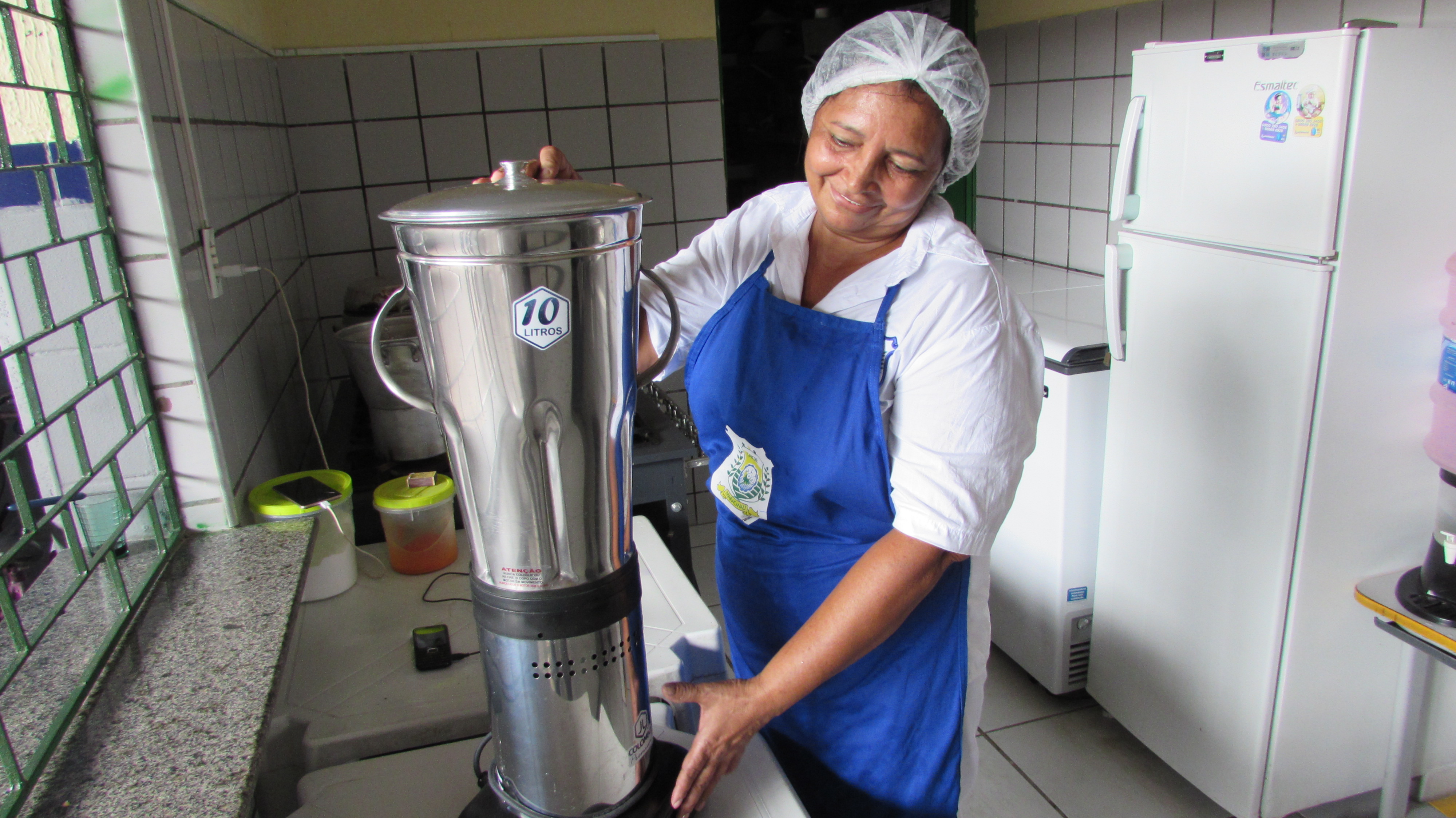 Você está visualizando atualmente Prefeitura entrega novos equipamentos para cozinhas das escolas municipais