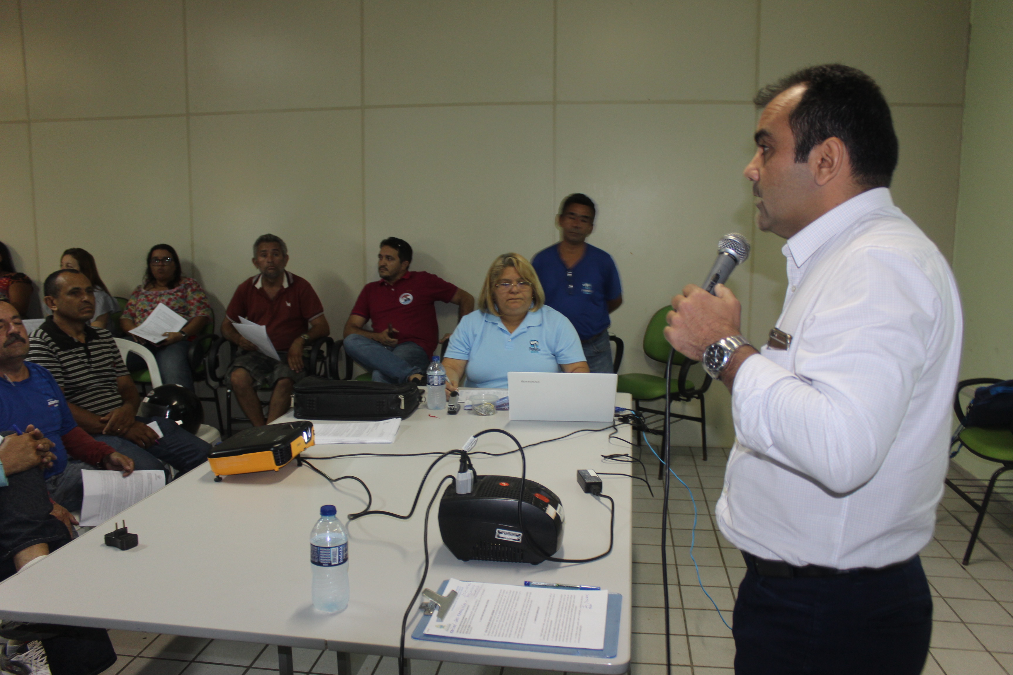 No momento, você está visualizando Prefeitura realiza leilão de bens inservíveis
