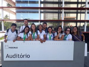 Leia mais sobre o artigo Estudantes de Maracanaú recebem medalha na etapa regional do Ceará Científico