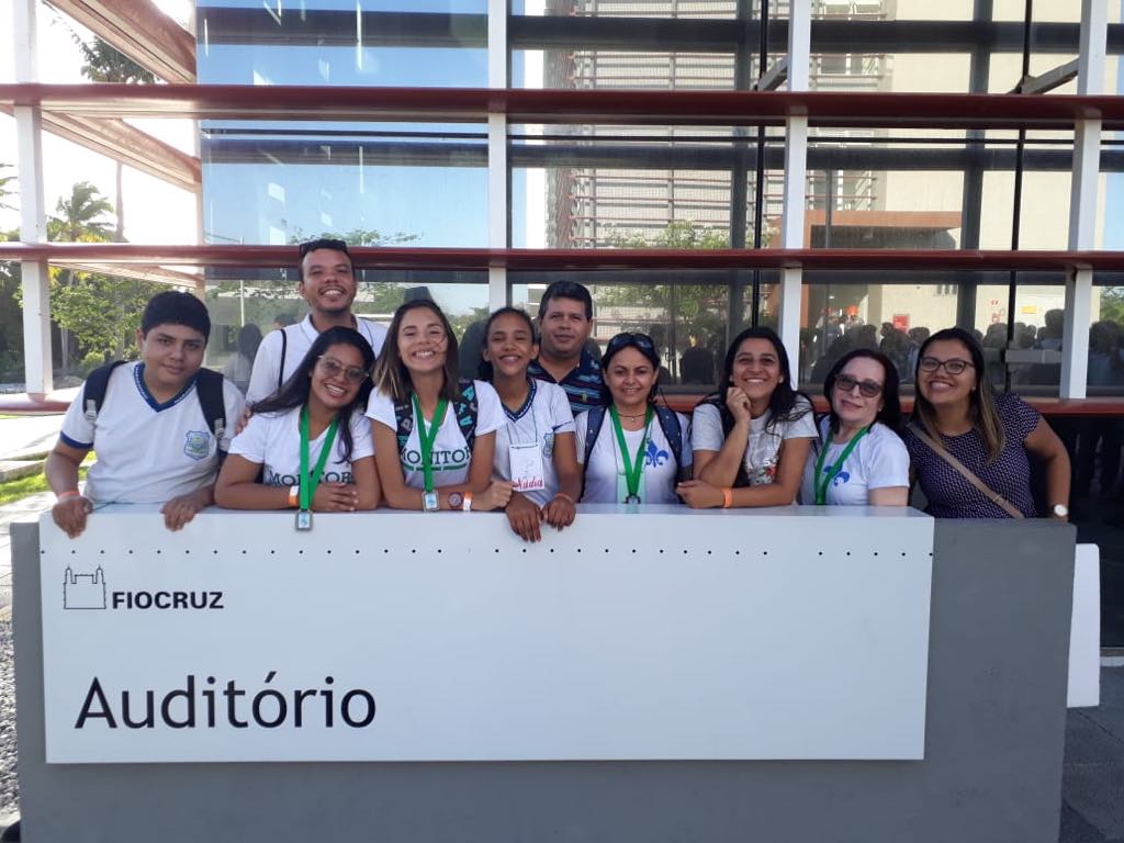 Você está visualizando atualmente Estudantes de Maracanaú recebem medalha na etapa regional do Ceará Científico