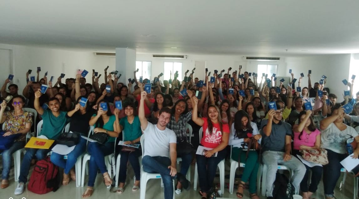 No momento, você está visualizando Prefeitura de Maracanaú insere mais 136 jovens maracanauenses no mercado de trabalho