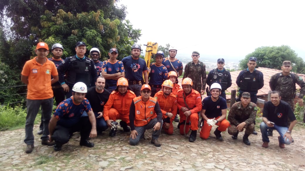 Você está visualizando atualmente Defesa Civil de Maracanaú participa de simulado para situações de emergências