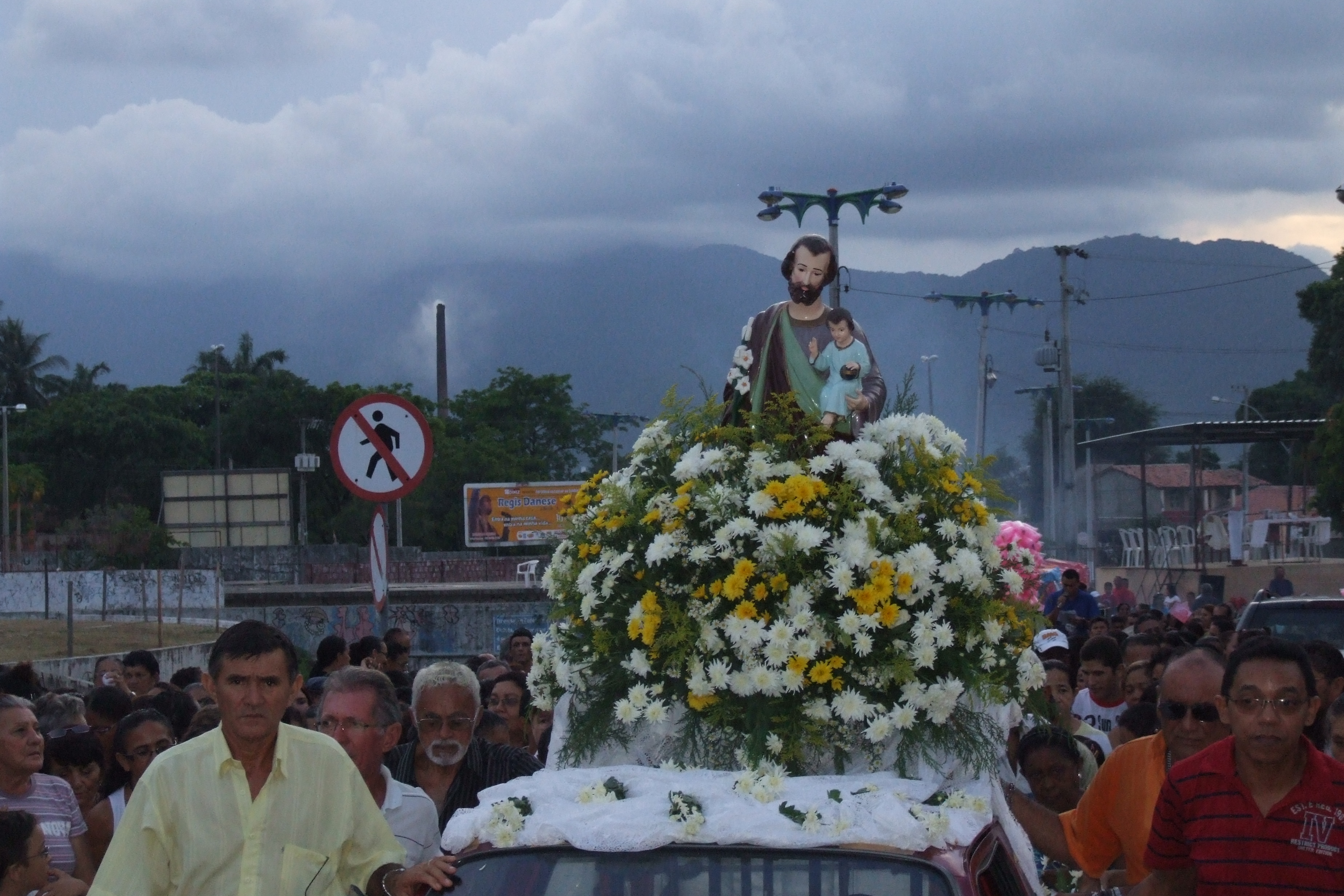 Você está visualizando atualmente São José será homenageado com Missa e Procissão