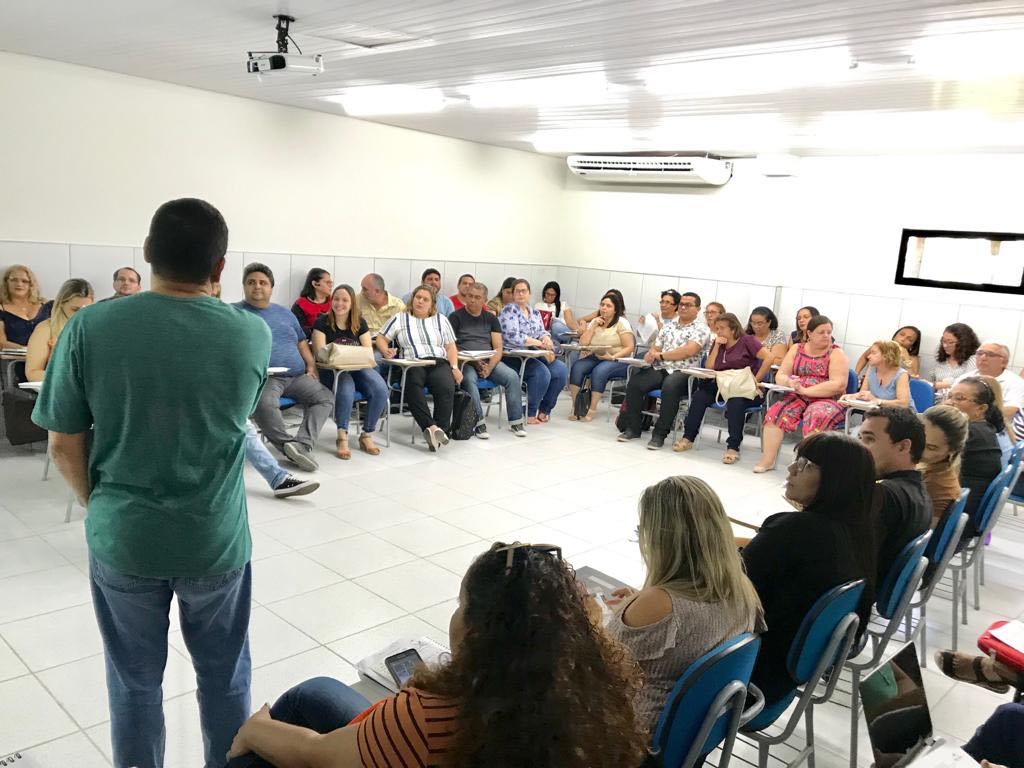 No momento, você está visualizando Secretaria de Educação realiza formação com coordenadores pedagógicos do 6º ao 9º ano