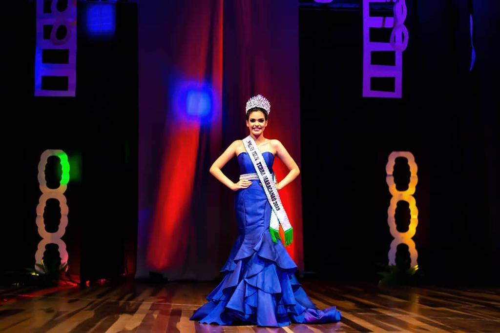 No momento, você está visualizando Jully Evelen é eleita Miss Teen Terra Maracanaú 2019