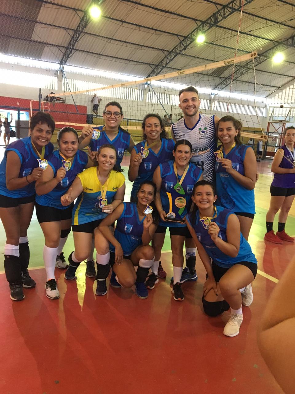 Você está visualizando atualmente O Vôlei Feminino de Maracanaú conquista mais um título de campeão