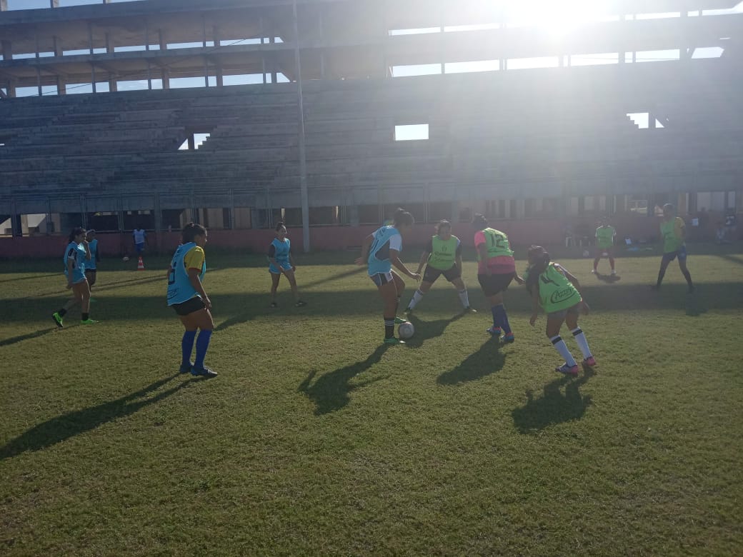 No momento, você está visualizando Prefeitura de Maracanaú abre seletiva para o futebol feminino