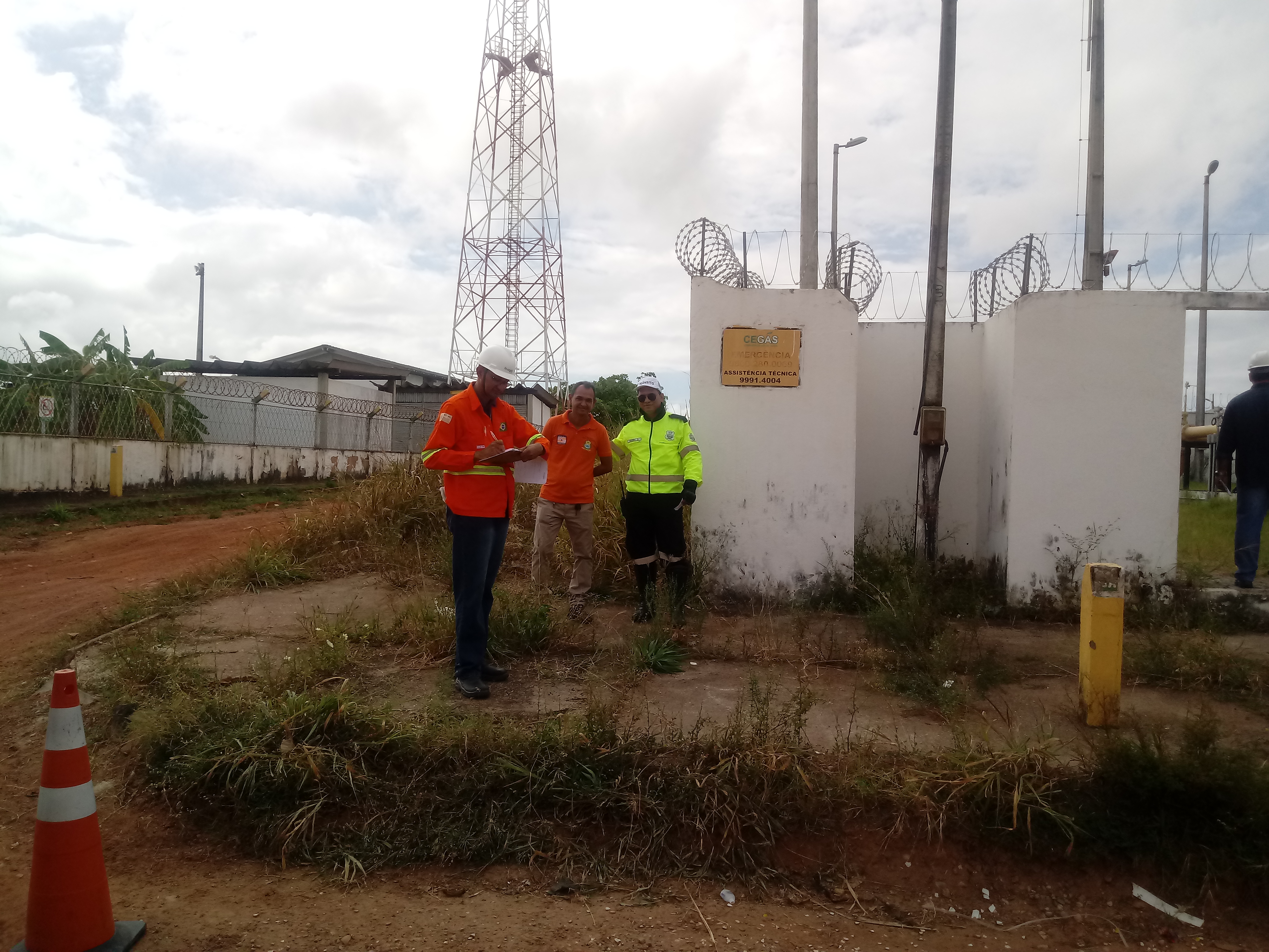 Você está visualizando atualmente COMPDEC participa de simulado de emergência realizado pela Cegás