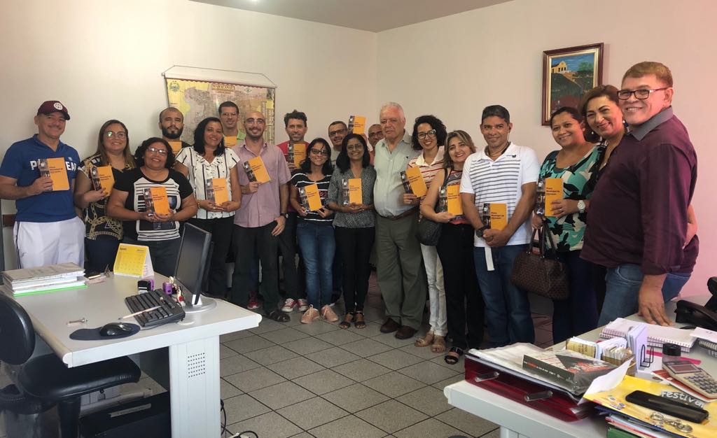 No momento, você está visualizando Secretaria de Educação realiza formação com os professores empossados