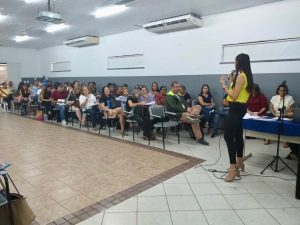 Read more about the article Formação sobre prevenção do suicídio é realizada para profissionais do município