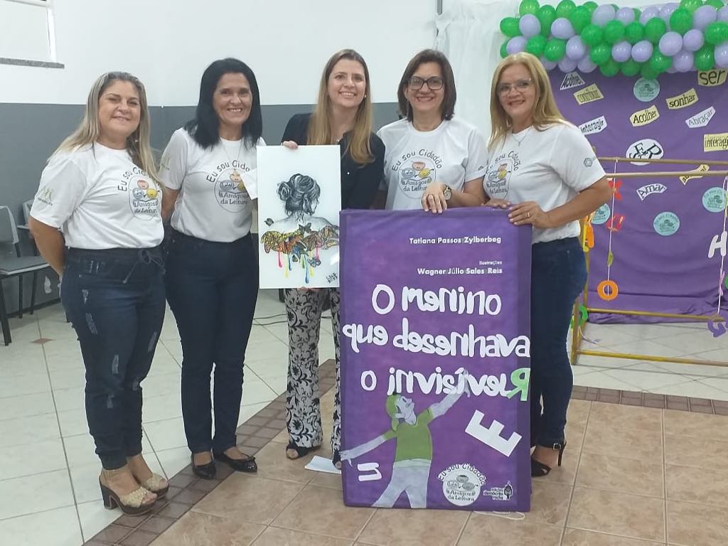 No momento, você está visualizando Secretaria de Educação realiza formação do Projeto “Eu Sou Cidadão – Amigos da Leitura”