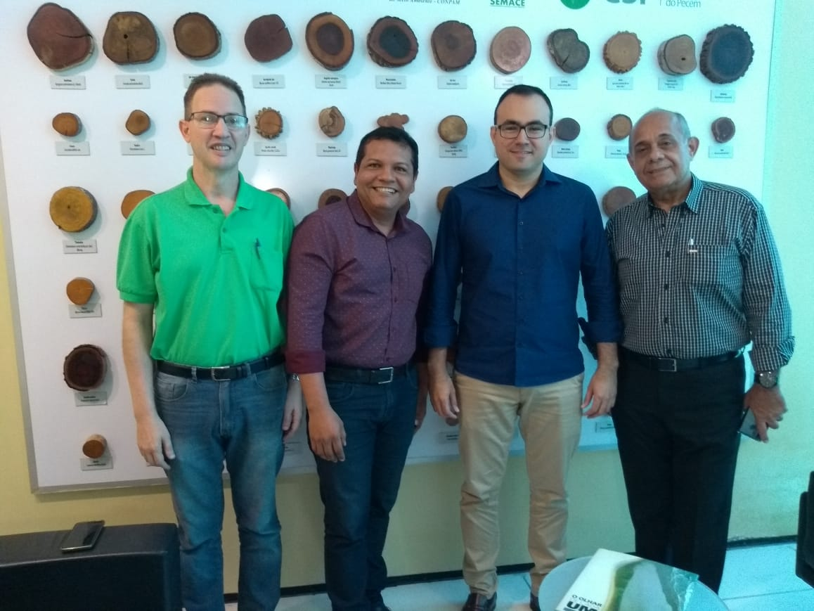 No momento, você está visualizando Secretário de Meio Ambiente realiza reunião com a Semace