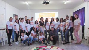 Read more about the article Adolescentes do Nuca participam de reunião sobre processo eleitoral e liderança feminina