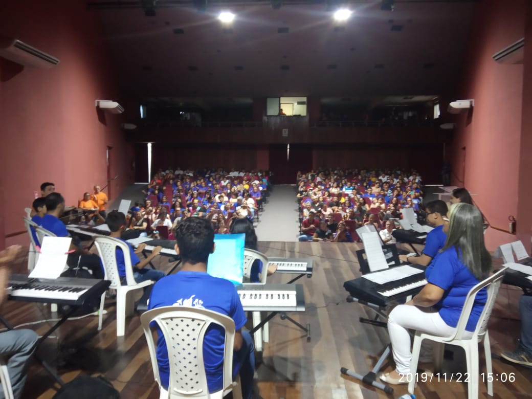 Você está visualizando atualmente Secretaria de Cultura e Turismo realiza recital com 350 alunos da Escola de Música