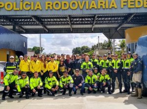 Leia mais sobre o artigo Demutran participa da Operação Rodovia Integrada em conjunto com a PRF