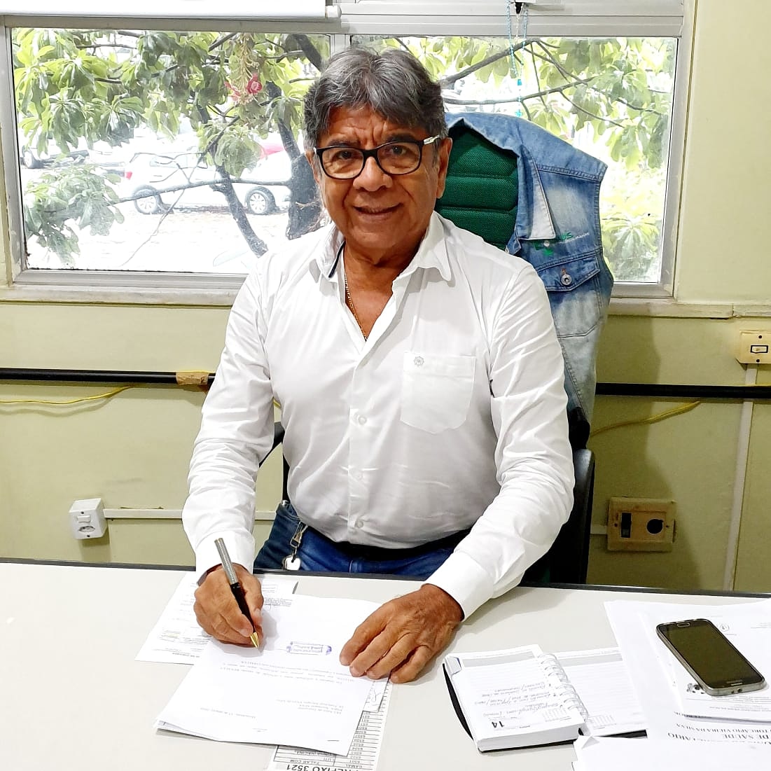 You are currently viewing Secretário Torcápio Vieira é eleito Vice-Presidente da Macrorregional I de Fortaleza