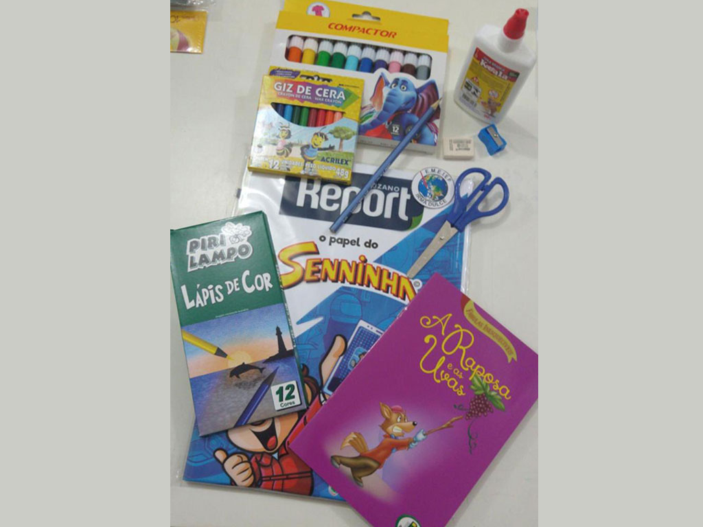 No momento, você está visualizando INEC doa kits pedagógicos para estudantes da Escola Municipal Irmã Dulce