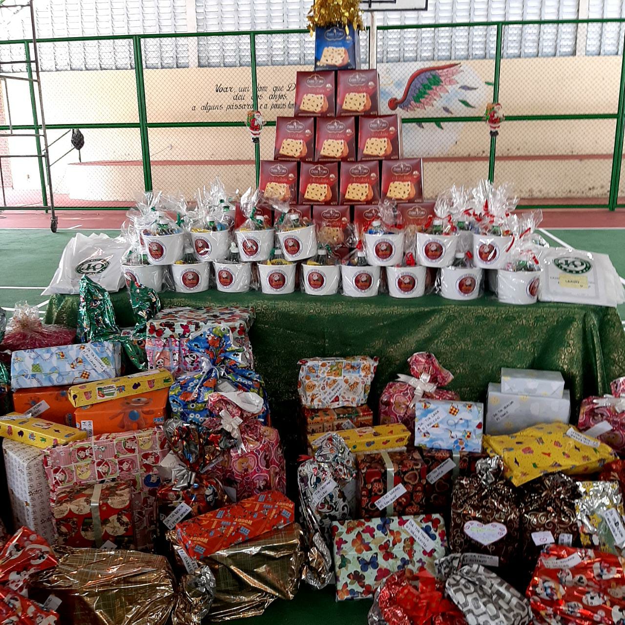 No momento, você está visualizando Escola José Assis de Oliveira realiza IV Natal Solidário