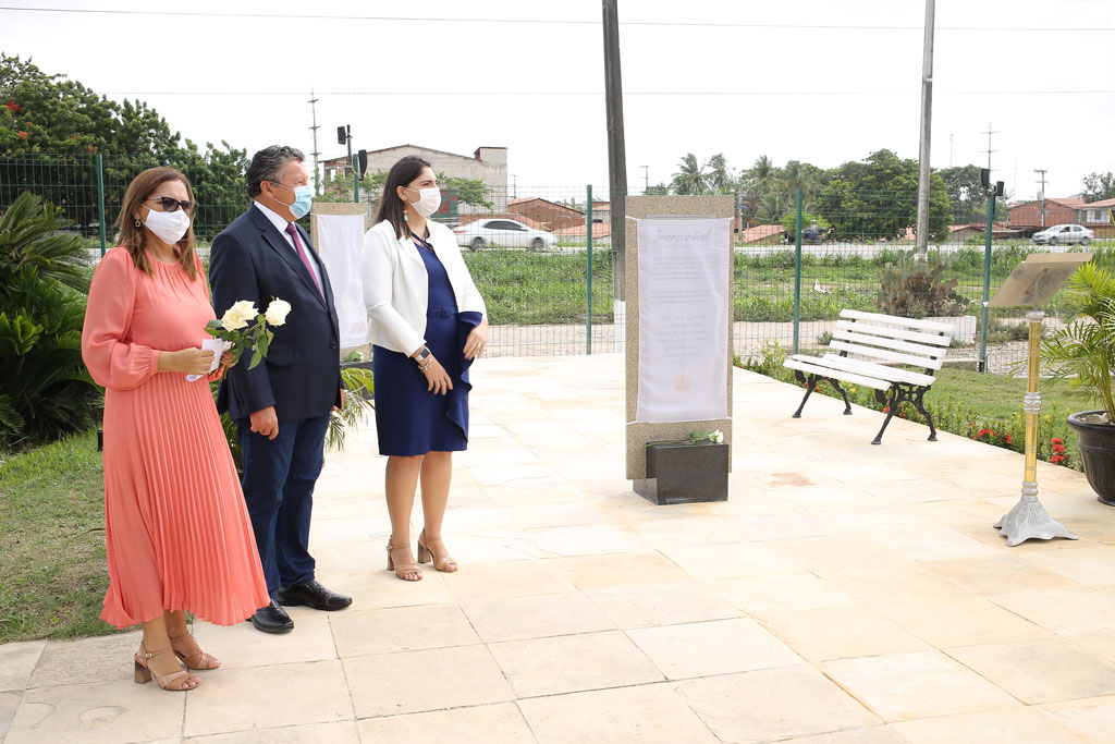 Leia mais sobre o artigo Secom participa de inauguração do projeto Imensurável da Rede Memorial