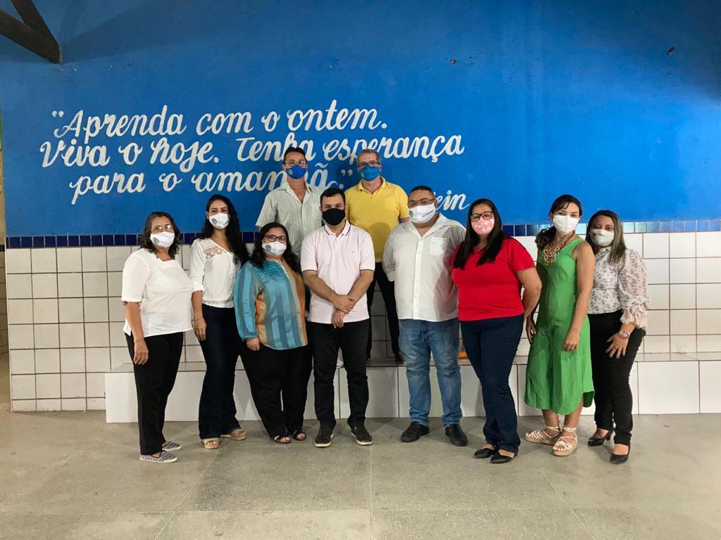 No momento, você está visualizando Secretário de Educação, George Valentim, visita Escolas da rede municipal