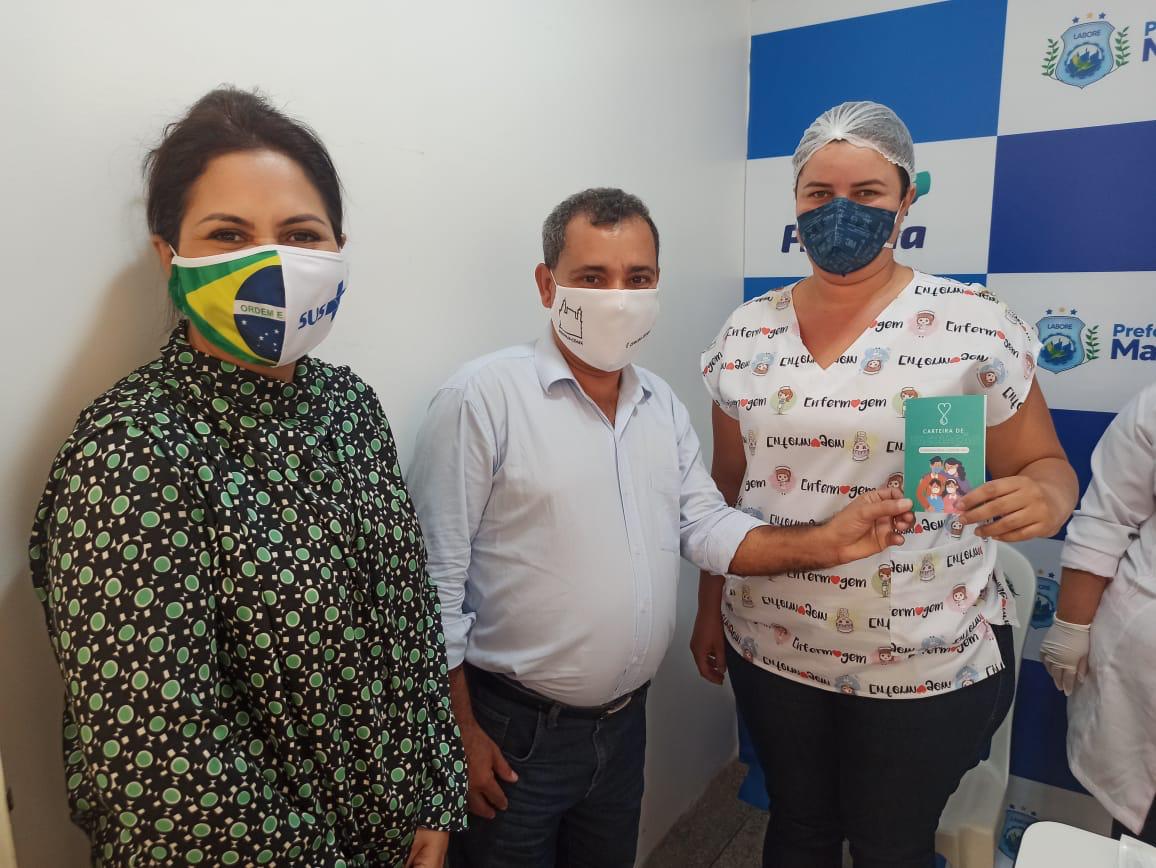 No momento, você está visualizando COVID-19: Profissionais da UPA Pajuçara recebem primeira dose da vacina