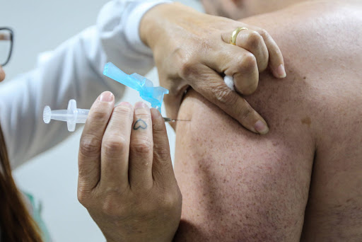 Você está visualizando atualmente Maracanaú realiza Dia D de vacinação contra a gripe