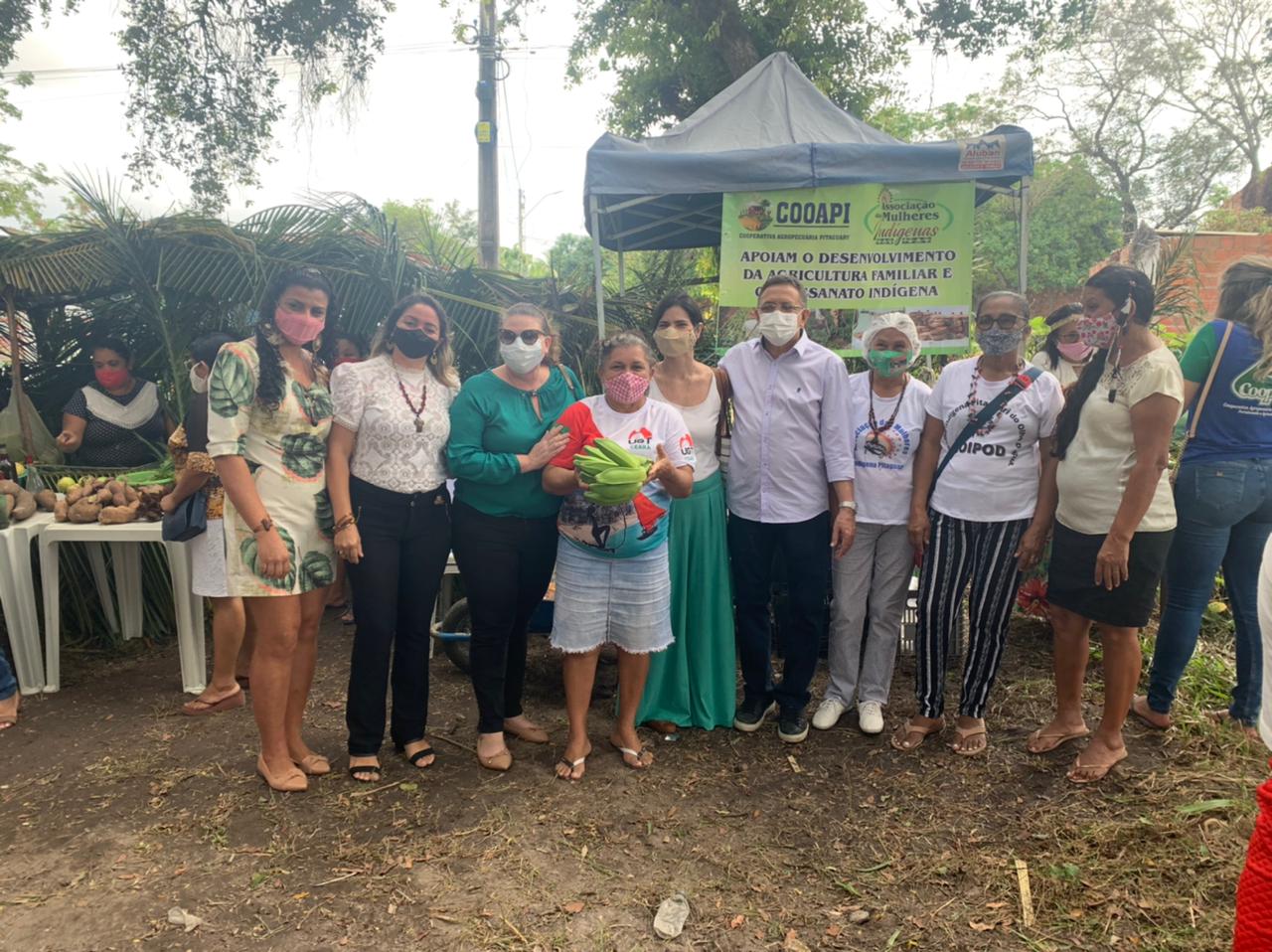 Você está visualizando atualmente 1ª Festa das Plantas e raízes teve músicas, comidas típicas e exposição de produtos da terra