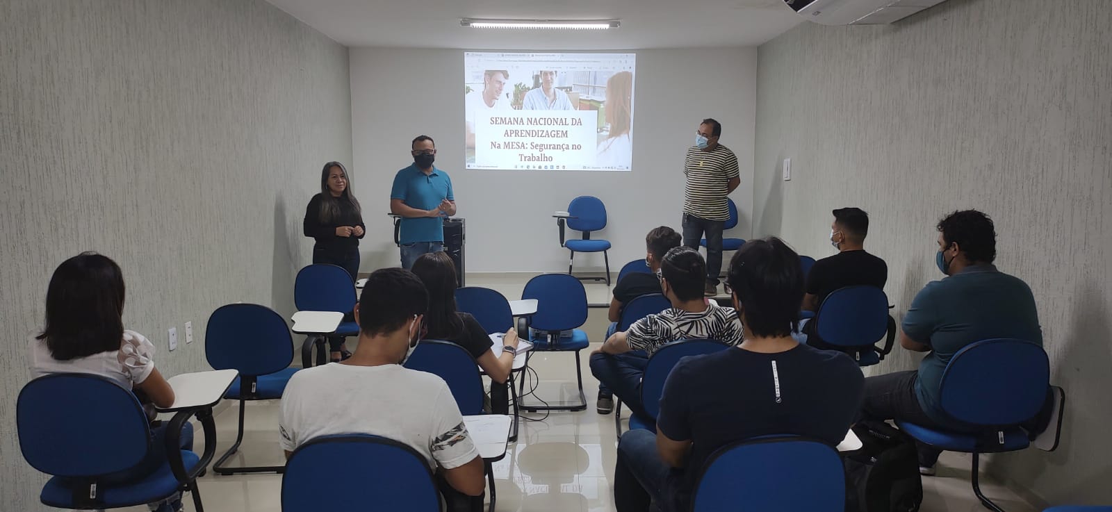 Você está visualizando atualmente Secretaria de Juventude e o IDEP Social realizam Semana Nacional da Aprendizagem