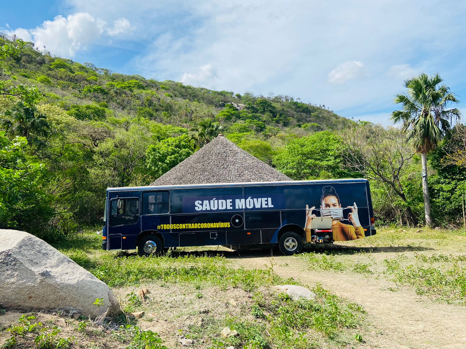 Você está visualizando atualmente Ônibus da Saúde realiza ação do Novembro Azul na Comunidade Indígena Pitaguary