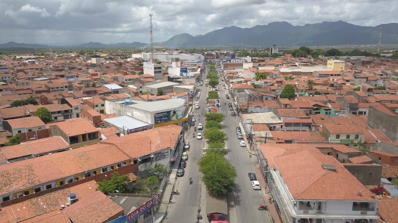 Você está visualizando atualmente Prefeitura inicia obras de requalificação da Avenida V do Jereissati e faz mudanças no trânsito