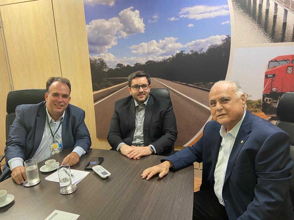 No momento, você está visualizando Prefeito viaja a Brasília para solicitar a recuperação do Anel Viário