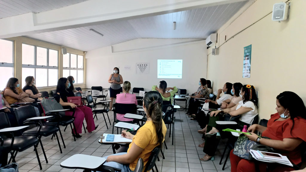 Read more about the article Secretaria de Saúde capacita profissionais sobre o Programa Saúde na Escola