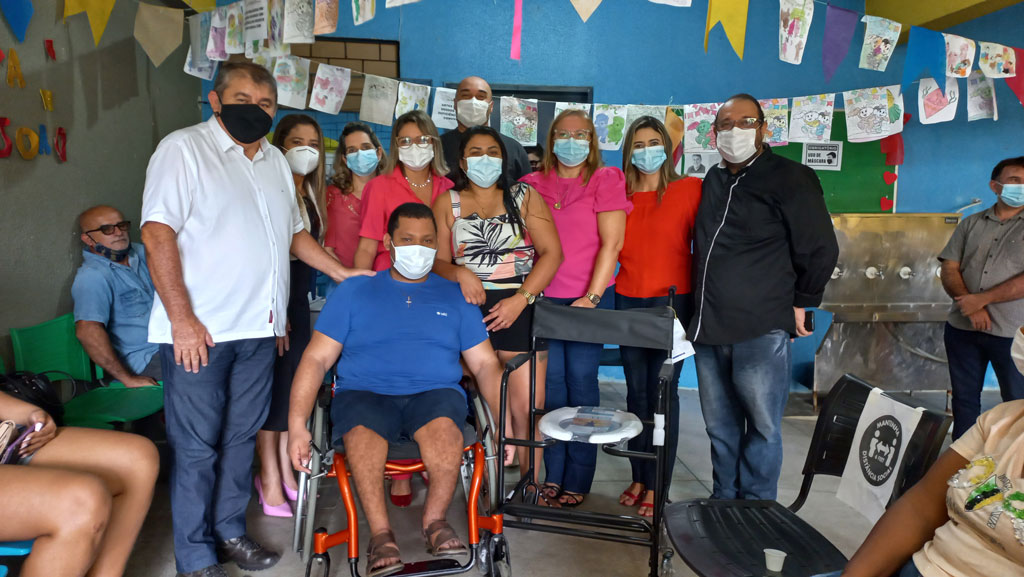 Você está visualizando atualmente Pacientes do CIRM recebem cadeiras de rodas para uso doméstico