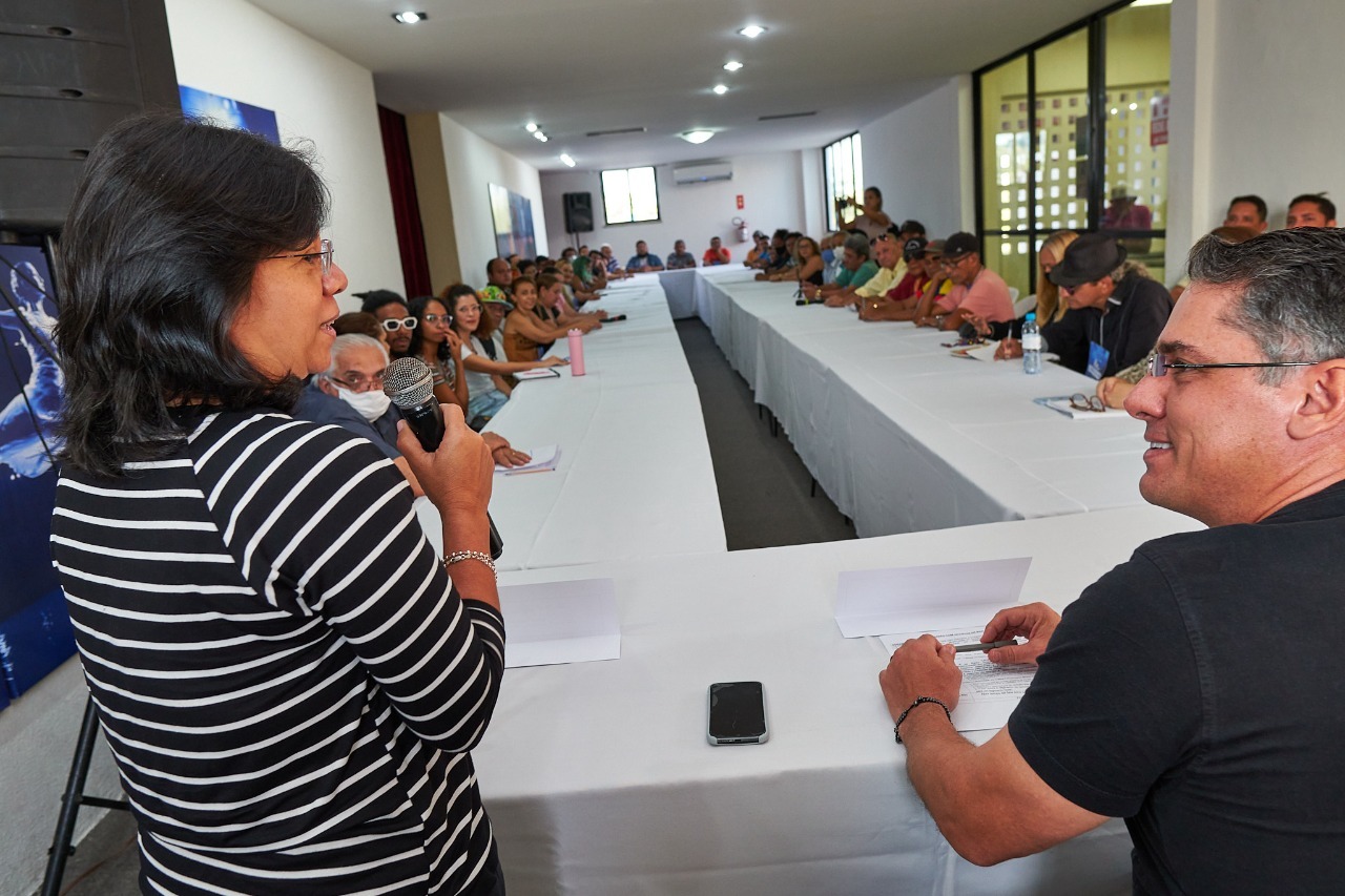 Você está visualizando atualmente Artistas e agentes culturais se reúnem para planejar detalhes da Lei Paulo Gustavo