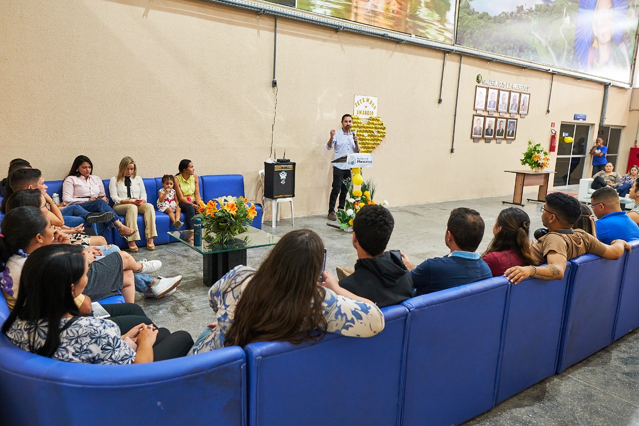 Read more about the article Prefeitura promove palestra para os servidores em alusão ao Setembro Amarelo